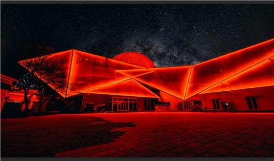 &ldquo;飛越中國(guó)&rdquo;4D球幕影院夜景