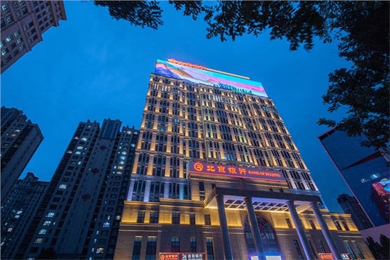 樓體亮化工程會(huì)用到哪些燈具-信達(dá)電通 (2)